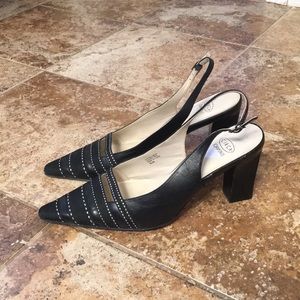 Joan & David sling back pump,size 8.5
